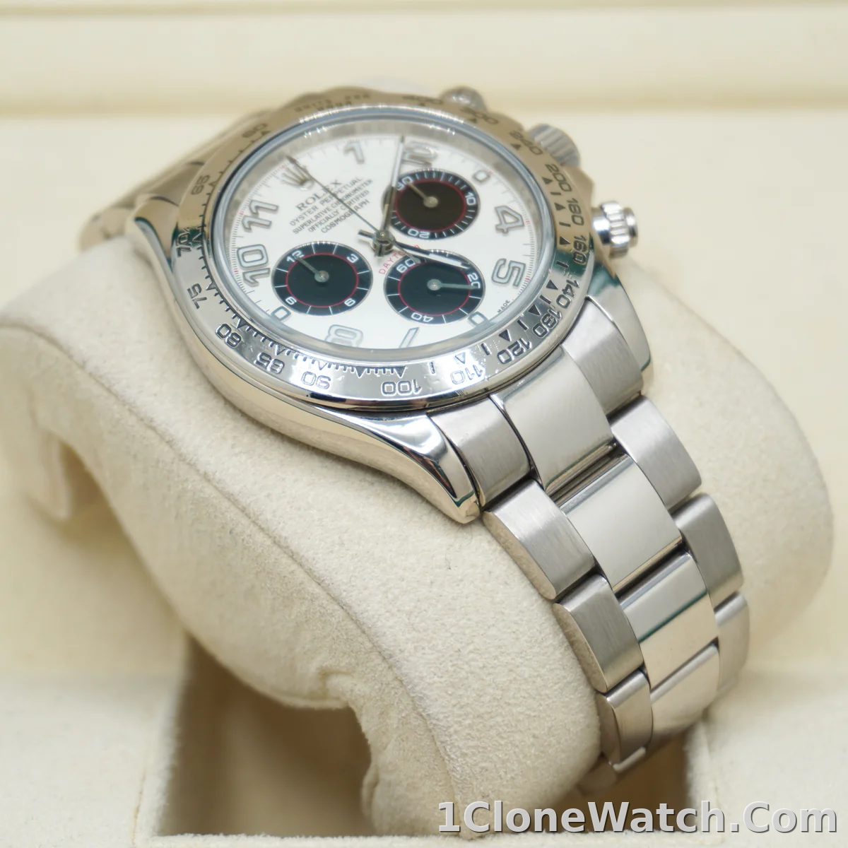 Superclone Rolex Daytona Panda Dial 116509 Arabic Numberals - detail