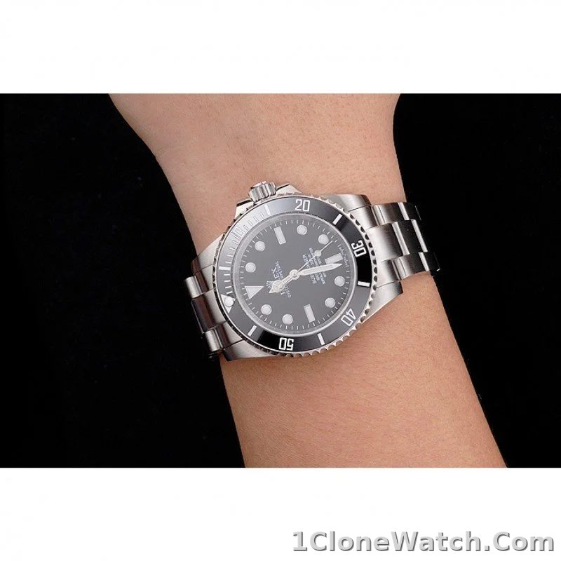 Superclone Rolex Submariner 40mm Black Dial 114060 - detail