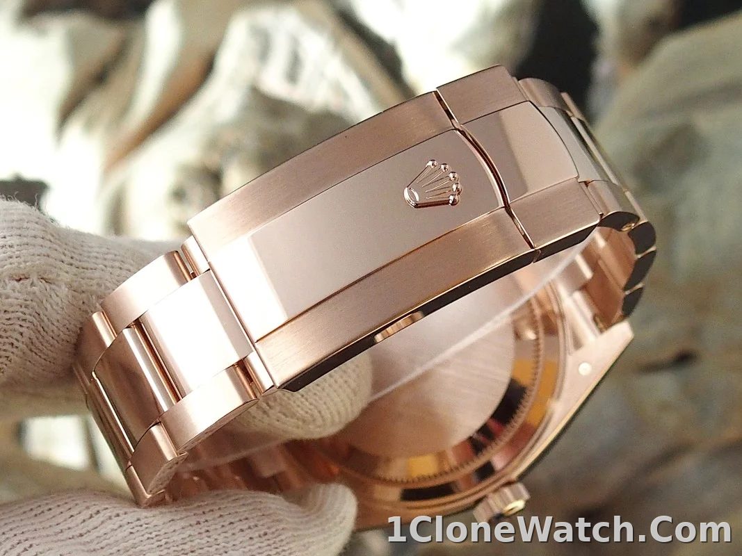 Superclone Rolex Sky-Dweller 42 mm Chocolate Dial 336935 - detail