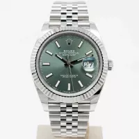Rolex Datejust 41mm Green Dial 126334 Jubilee - view 3
