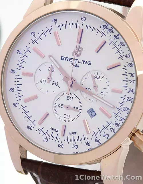 Breitling Transocean Chronograph RB0152 - detail