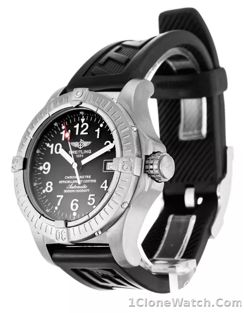 Breitling Avenger Seawolf E17370 - detail
