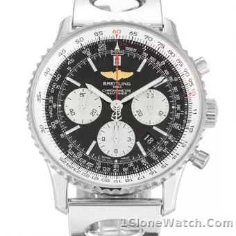 Breitling Navitimer World A24322 - detail