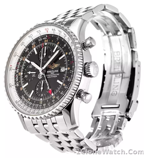 Breitling Navitimer World A24322 - detail