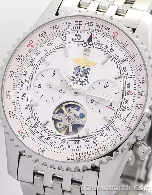 Breitling Navitimer World A24322 - detail