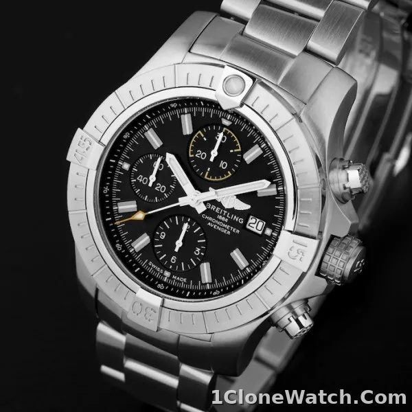 Breitling Avenger Men Automatic Black Stainless Steel Watch A13317101B1A1 - detail