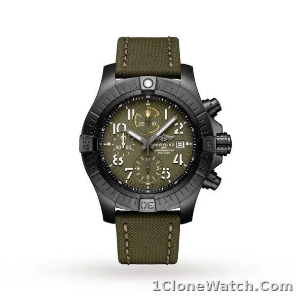 Breitling Avenger Men Automatic Green Leather Watch V13317101L1X2