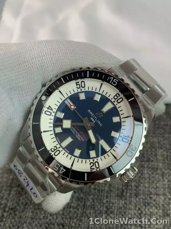 Breitling Superocean A17376211B1S1 Steel - detail