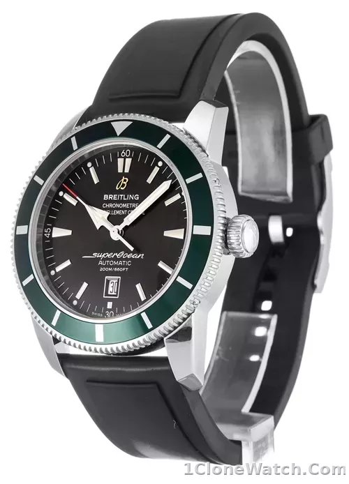 Breitling SuperOcean Heritage A17320 - detail