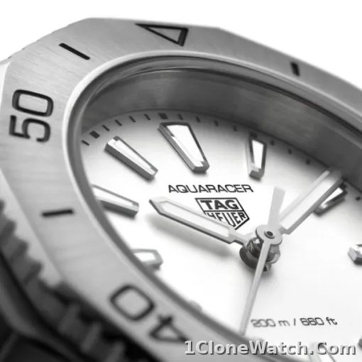 TAG Heuer Aquaracer Women Quartz Silver Stainless Steel Watch WBP1411.BA0622 - detail