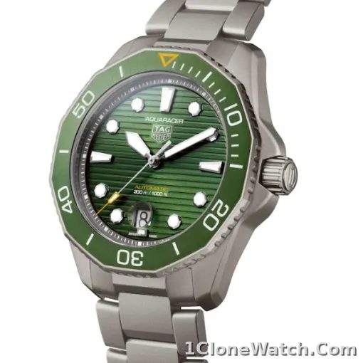 TAG Heuer Aquaracer Men Automatic Green Titanium Watch WBP208B.BF0631 - detail