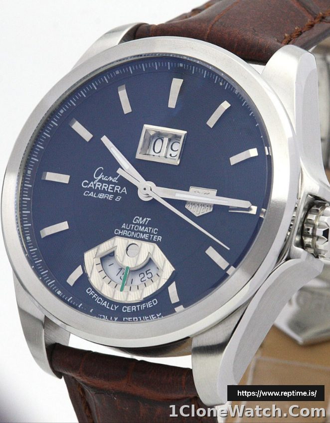 Tag Heuer Grand Carrera WAV5113.FC6231 Men Automatic 42.5 MM - detail