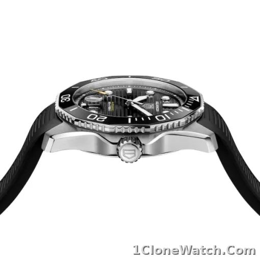 TAG Heuer Aquaracer Men Automatic Black Rubber Watch WBP201A.FT6197 - detail
