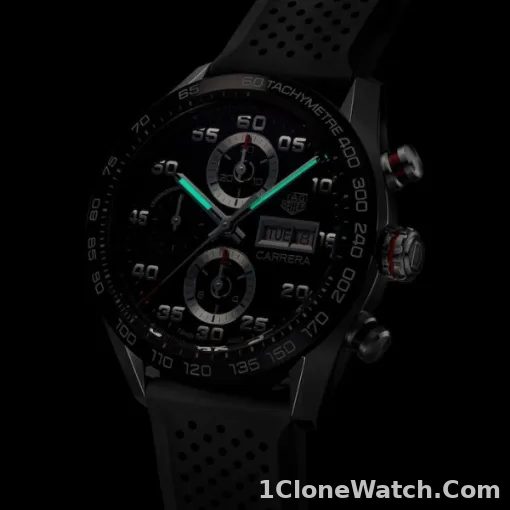 TAG Heuer Carrera Men Automatic Black Rubber Watch CBN2A1AA.FT6228 - detail