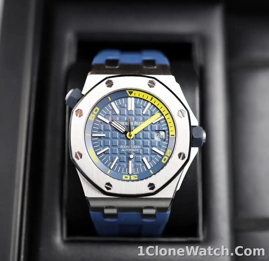 Audemars Piguet Royal Oak Offshore Diver Chronograph Blue 26703ST.OO.A027CA.01 - detail