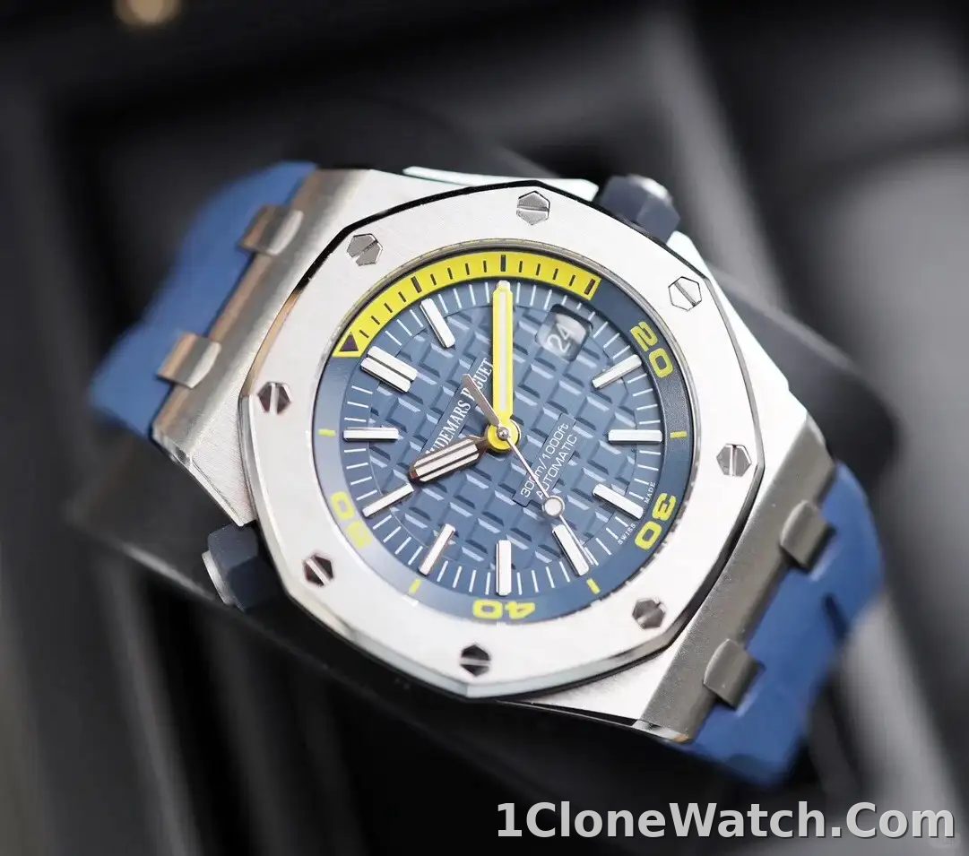 Audemars Piguet Royal Oak Offshore Diver Chronograph Blue 26703ST.OO.A027CA.01 - detail