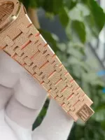 Audemars Piguet Royal Oak Frosted Gold Quartz Gold 67653OR.GG.1263OR.02 - view 6
