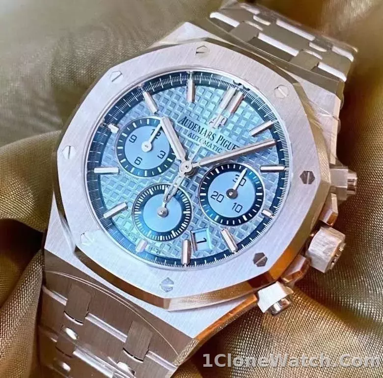 Audemars Piguet Royal Oak Selfwinding Chronograph Blue 26317BC.OO.1256BC.01 - detail