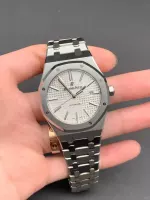 Audemars Piguet Royal Oak Selfwinding Silver 15400ST.OO.1220ST.02 - view 3