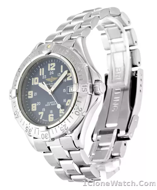 Breitling Colt A57035 - detail