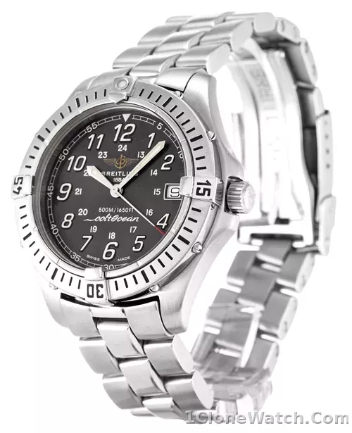 Breitling Colt A64350 - detail
