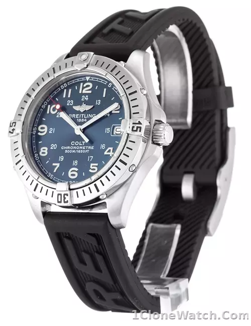 Breitling Colt A74350 - detail