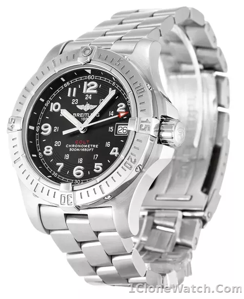 Breitling Colt A74380 - detail