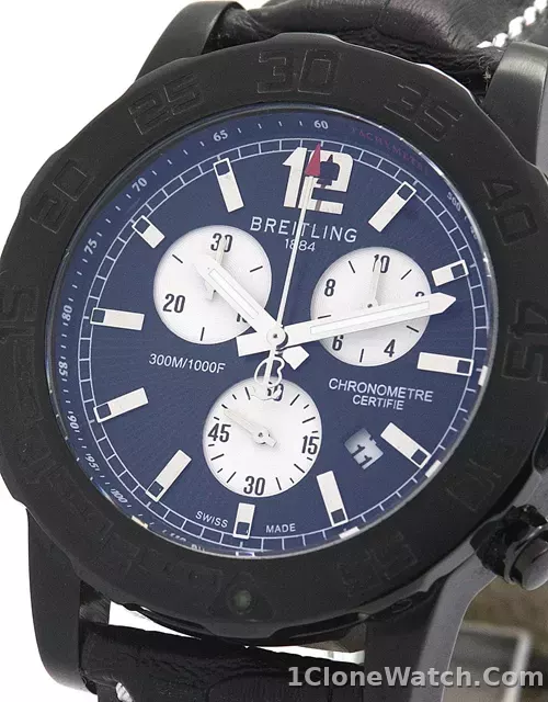 Breitling Chronomat - detail