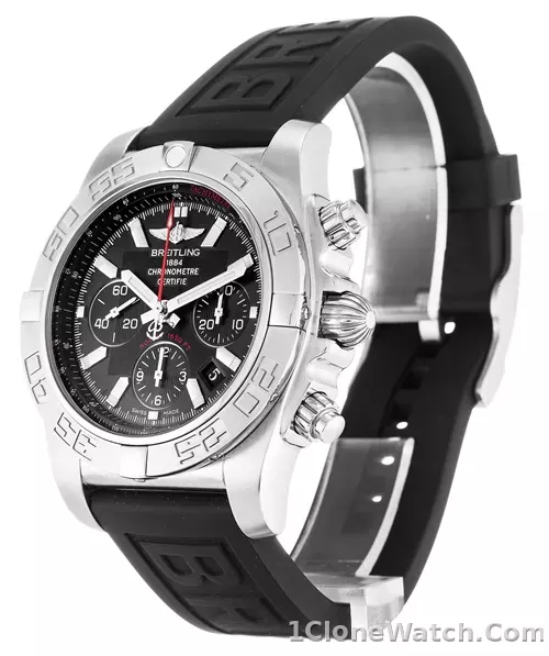 Breitling Chronomat 44 AB0110 - detail