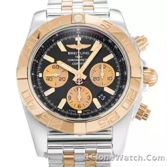 Breitling Chronomat 44 AB0110 - detail