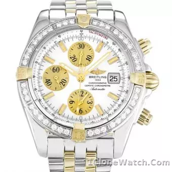 Breitling Chronomat 44 AB0110 - detail