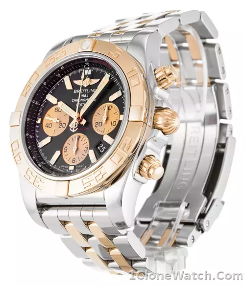 Breitling Chronomat 44 CB0110 - detail