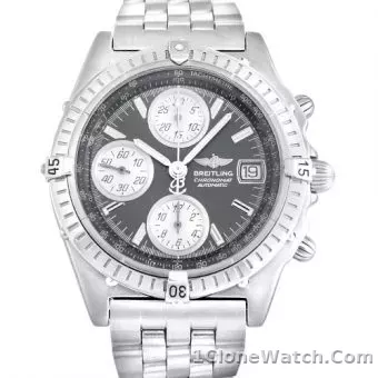 Breitling Chronomat B13047 - detail