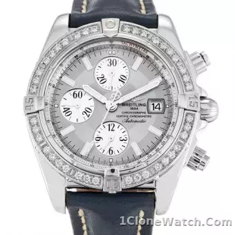 Breitling Chronomat Evolution C13356 - detail