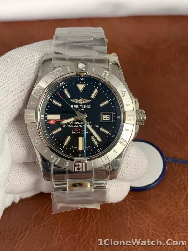Breitling Avenger Black A32390