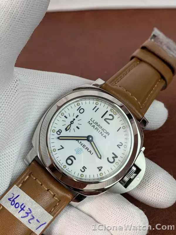 Panerai Luminor Marina PAM00778 - detail