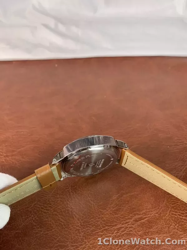 Panerai Luminor Marina PAM00778 - detail