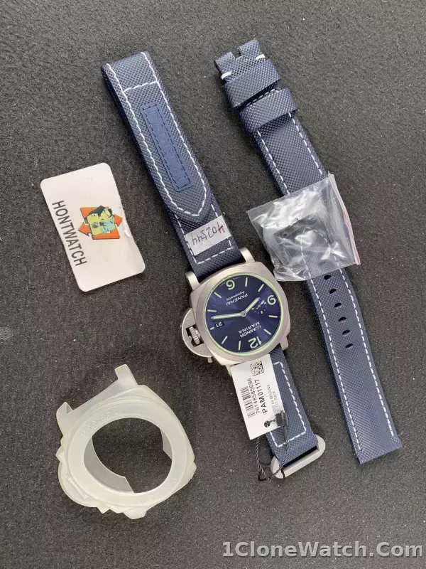 Panerai Luminor PAM01117 - detail