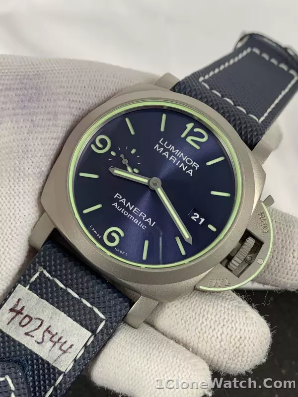 Panerai Luminor PAM01117 - detail
