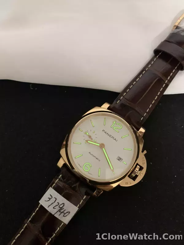 Panerai Luminor Due Pam1042 - detail