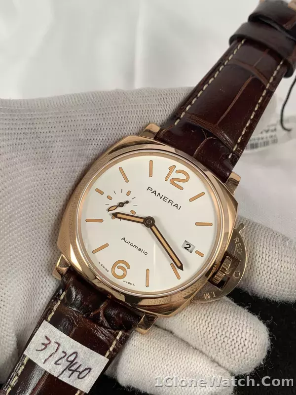 Panerai Luminor Due Pam1042 - detail