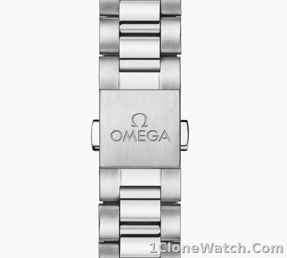 Omega Aquaterra Unisex Automatic Ivory Stainless Steel Watch O22010382009001 - detail