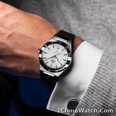 Omega Constellation Men Automatic Grey Rubber Watch O13112412106001 - detail