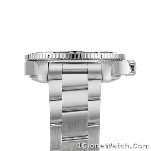 Breitling Superocean Men Automatic Black Stainless Steel Watch A173678A1B1A1 - detail