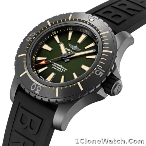 Breitling Superocean Men Automatic Green Rubber Watch V17369241L1S1 - detail