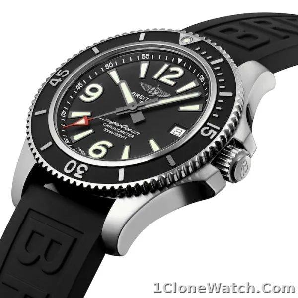 Breitling Superocean Men Automatic Black Rubber Watch A17366021B1S1 - detail