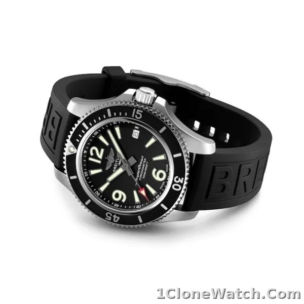 Breitling Superocean Men Automatic Black Rubber Watch A17366021B1S1 - detail