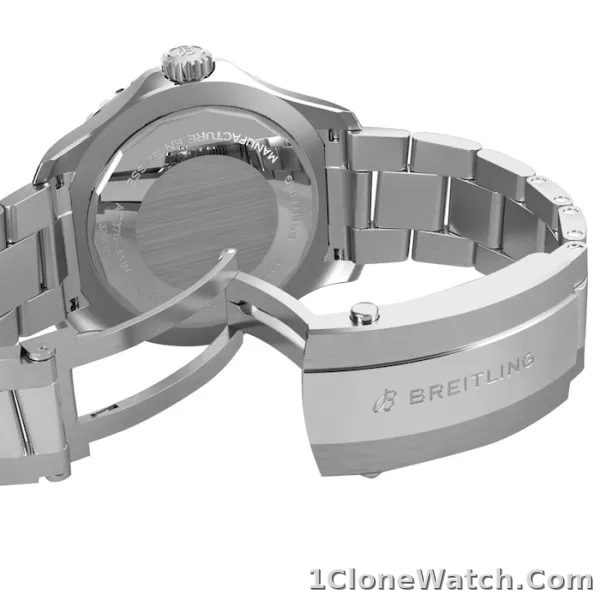 Breitling Superocean Men Automatic Turquoise Stainless Steel Watch A17376211L2A1 - detail