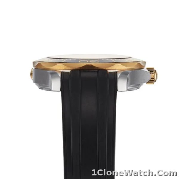 Omega Seamaster Men Automatic Black Rubber Watch O21022422001001 - detail