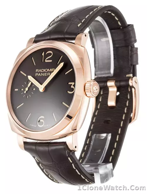 Panerai Radiomir Automatic PAM00513 - detail